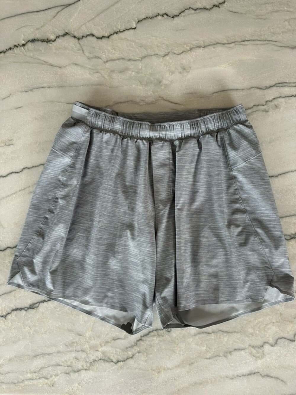 Lululemon Surge Running Shorts Sea Salt Light Cast Grey Large Mint Condition